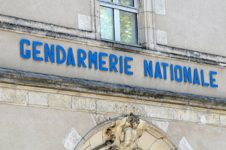 batiment de la gendarmerie nationale