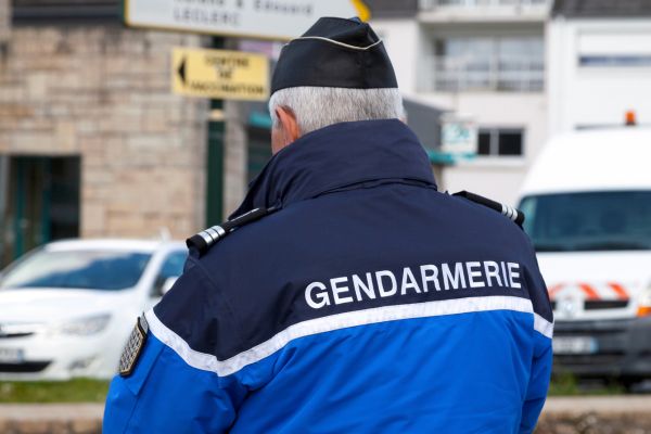 Tenue et quipement d'un gendarme rserviste